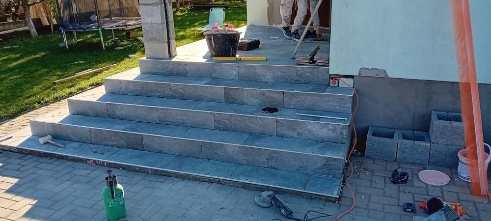 Renovări, lucrări interioare!