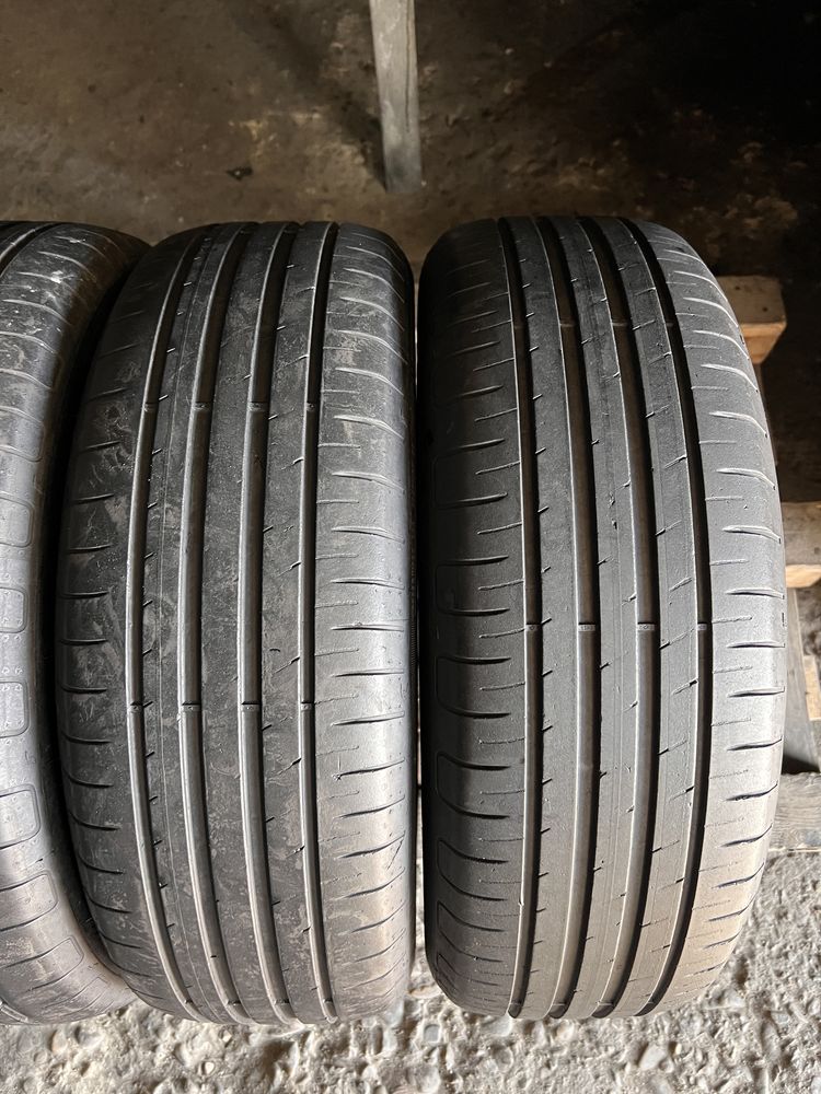 3 anvelope vara 205/60/16 , GoodYear , DOT 2022 !