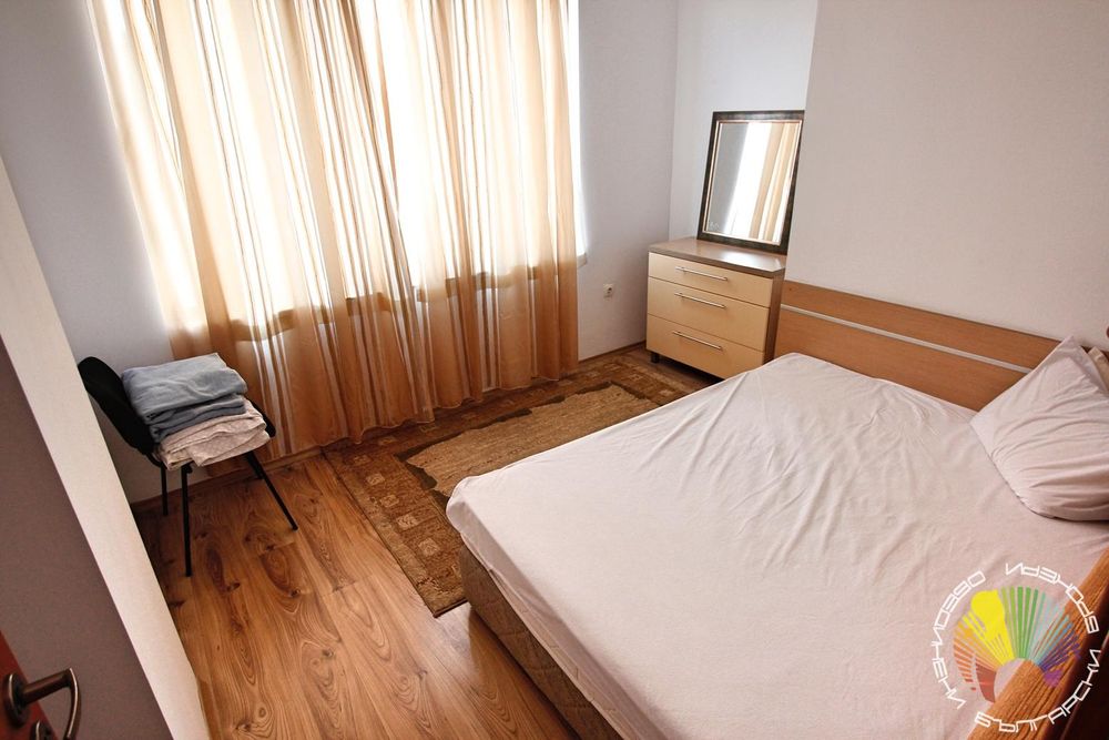 Дава се под наем Двустаен апартамент в Бургас, Център - 50 кв.м за 408 € - Снимка #12