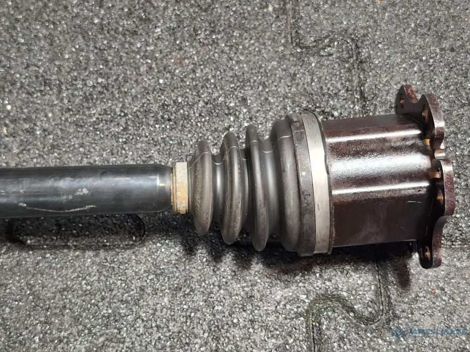 Planetara dreapta AUDI A4 III Avant 8ED, B7 2004 - 2008 TDI BKE, BRB 8E0407272AT