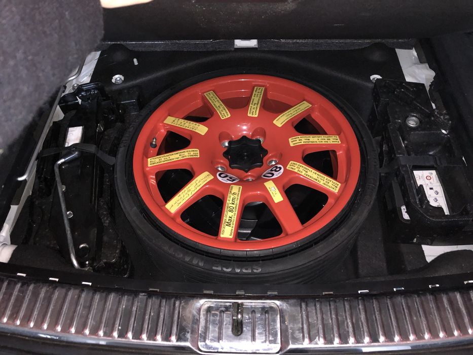 Porsche Cayenne Platinium Edition