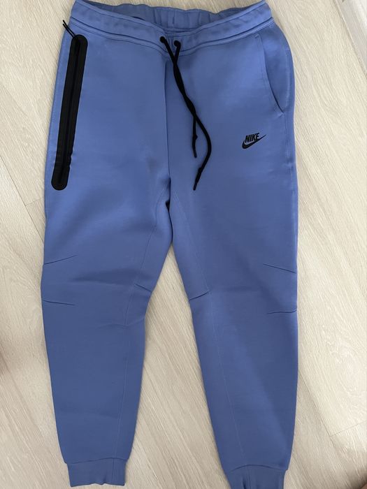 Pantaloni nike tech fleece