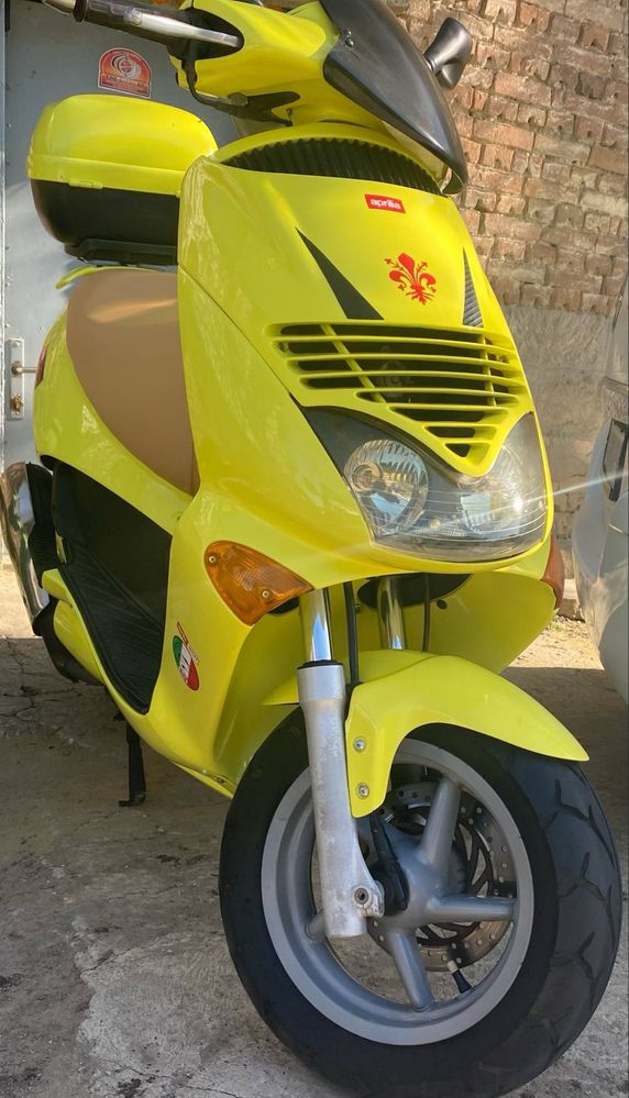 Aprilia Leonardo