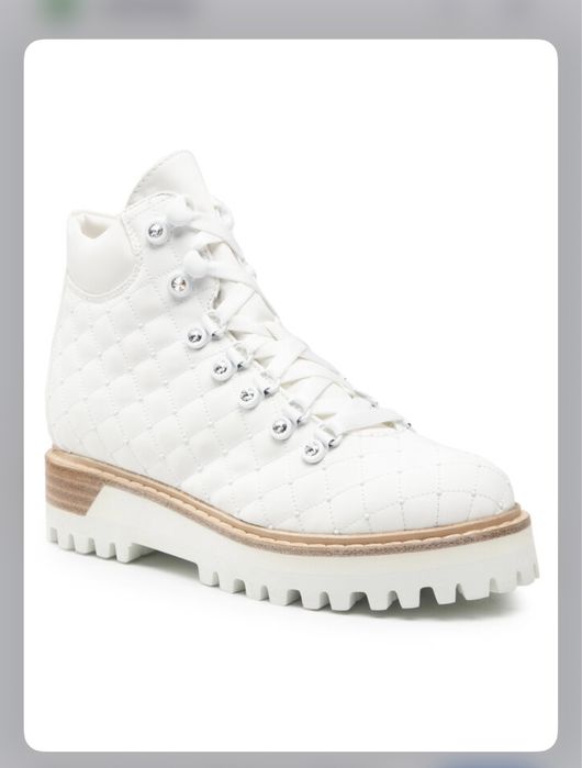 Туристически боти Le Silla