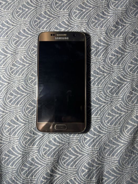 Samsung S7 - custom ROM - 64gb - gold