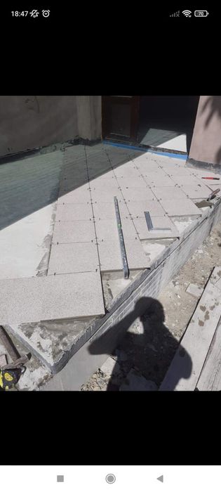 Construcții și amenajări interioare exterioare..