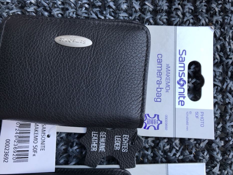 Samsonite camera Bag/ husa aparat foto noi -pret pt 1 buc.