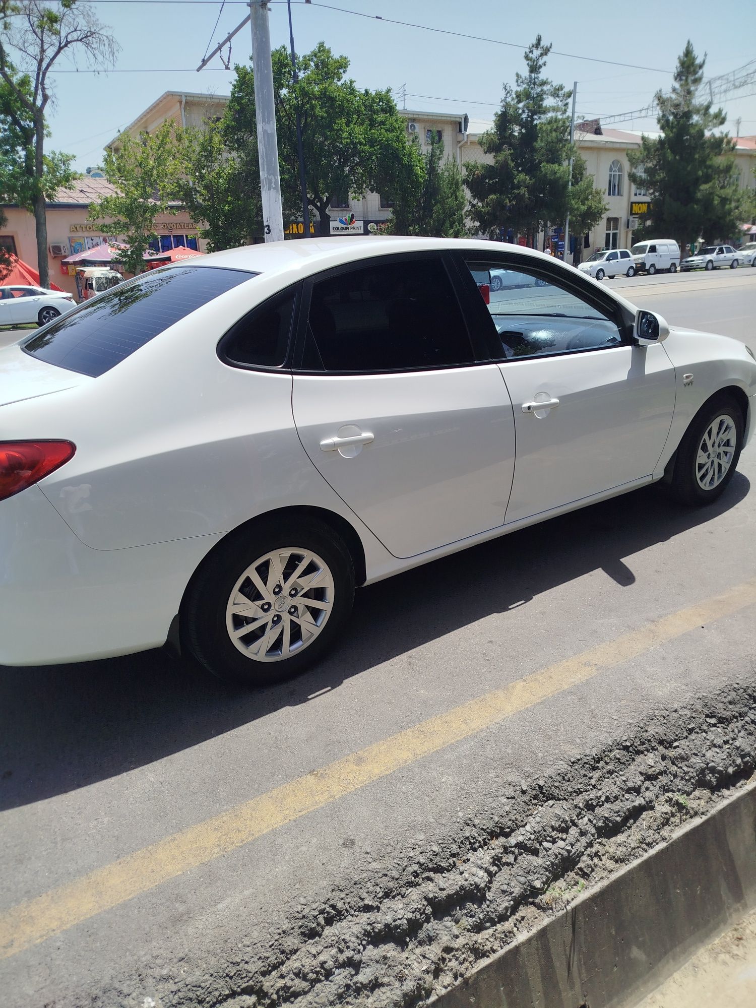 Hyundai E16 продается
