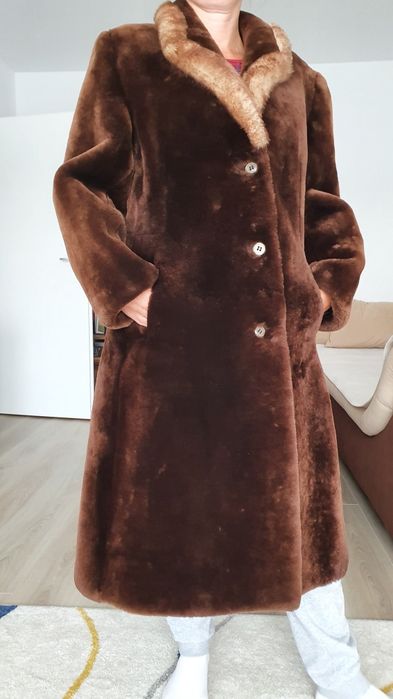 Haina de blană naturală