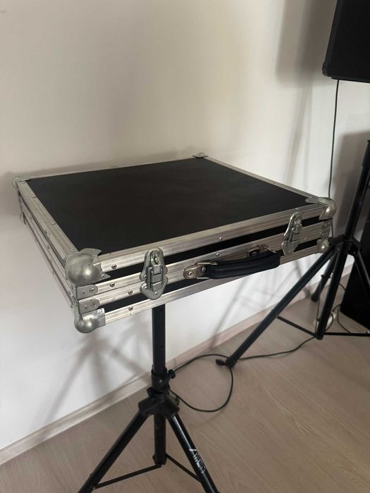 Vand Consolă DJ Roland DJ-505