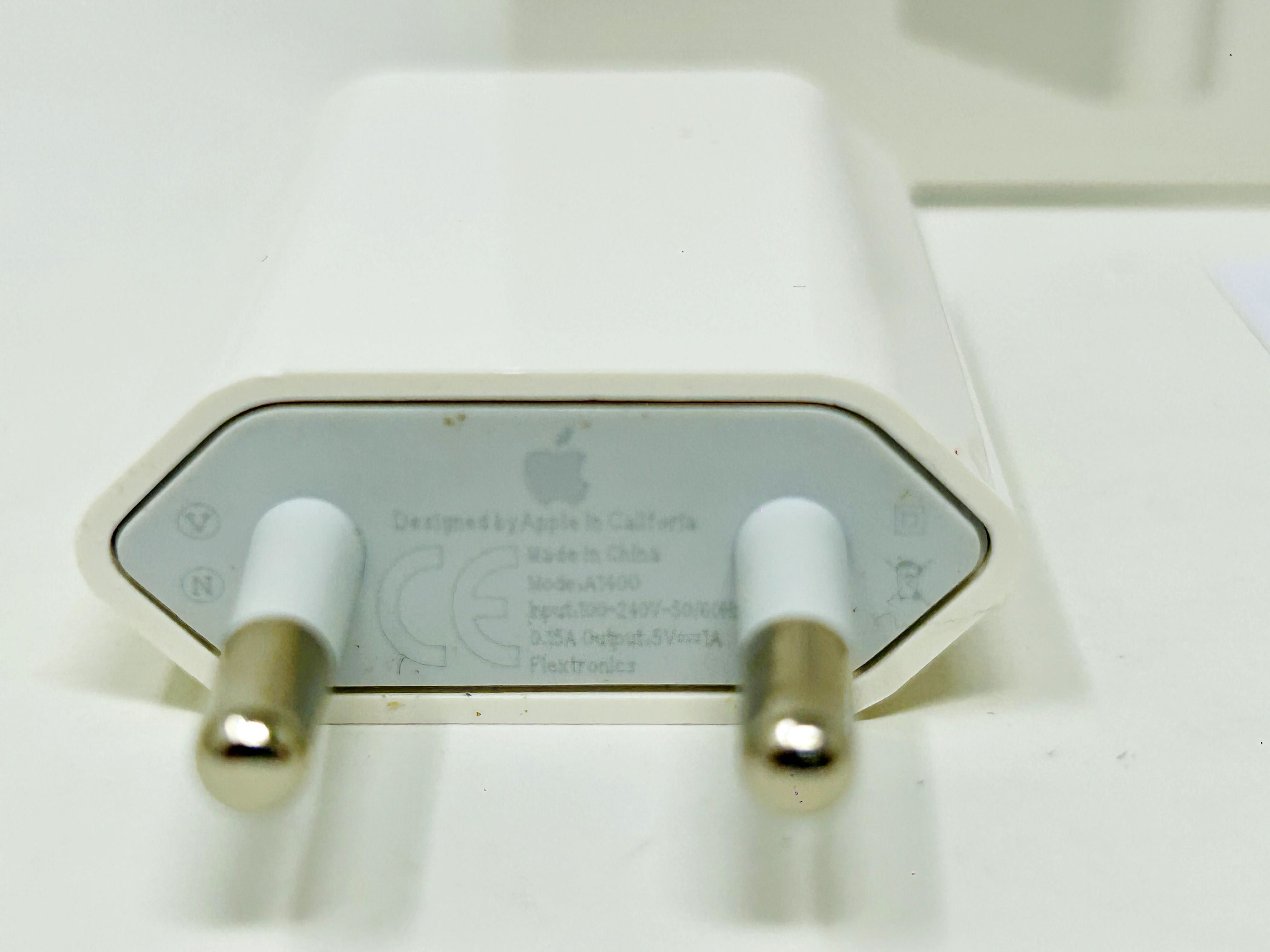 Оригинален Адаптер Зарядно 5W  за Apple iPhone от 5 до 11ProMax