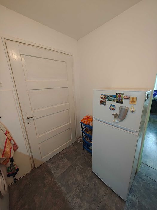 Продавам къща в с. Долни Раковец.
