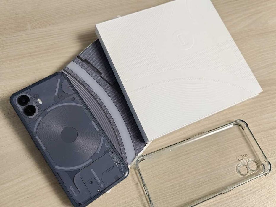 Nothing Phone 2 - 5G, 12/256Gb black, Android 16, Глифы