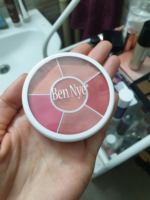 Paleta ruj blush cremos Ben Nye
