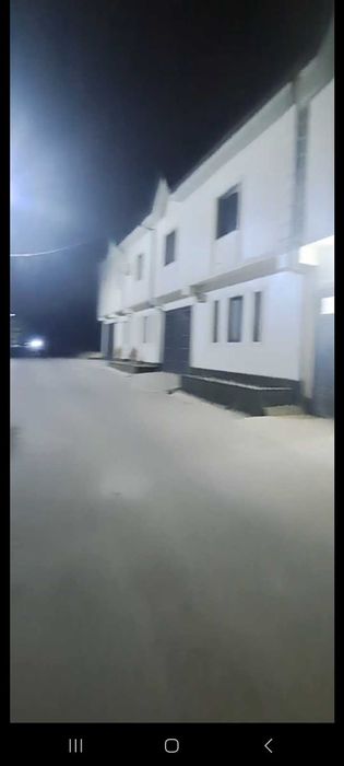 Юнусобод Сабзавода уй сотилади. 2 каватли 5 хона 1 ошхона евро ремонт.