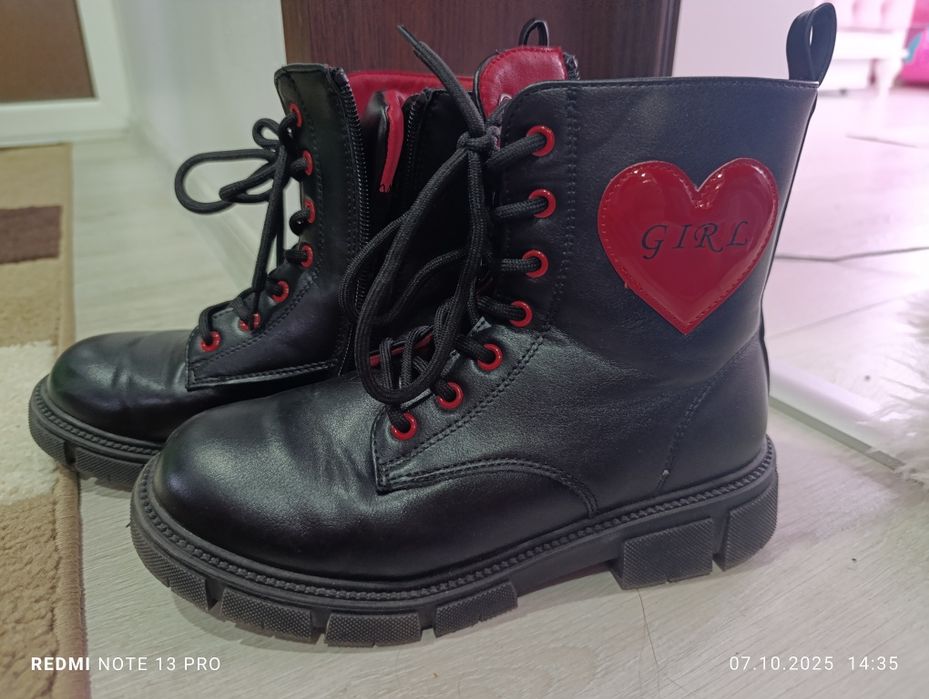 Детски боти 35 номер