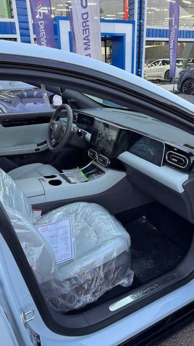 Leapmotor c01 gibrid 2024 v nalichii natarius