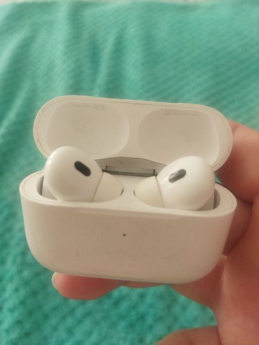 Продам air pods 2