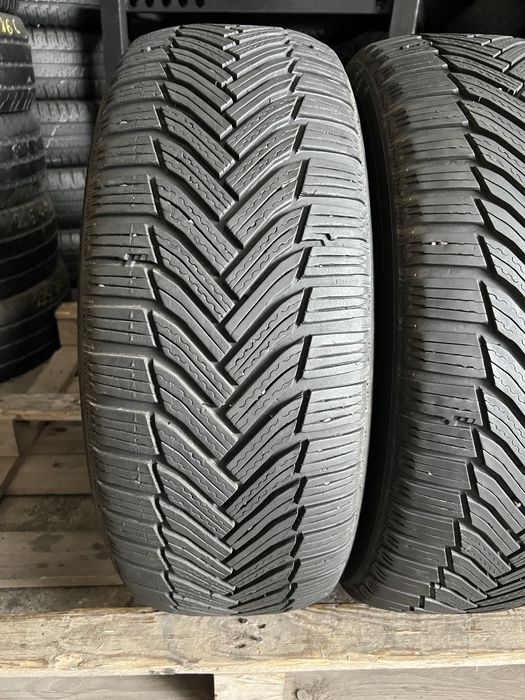 2 anvelope de iarna 215/60/16 Michelin 2020!