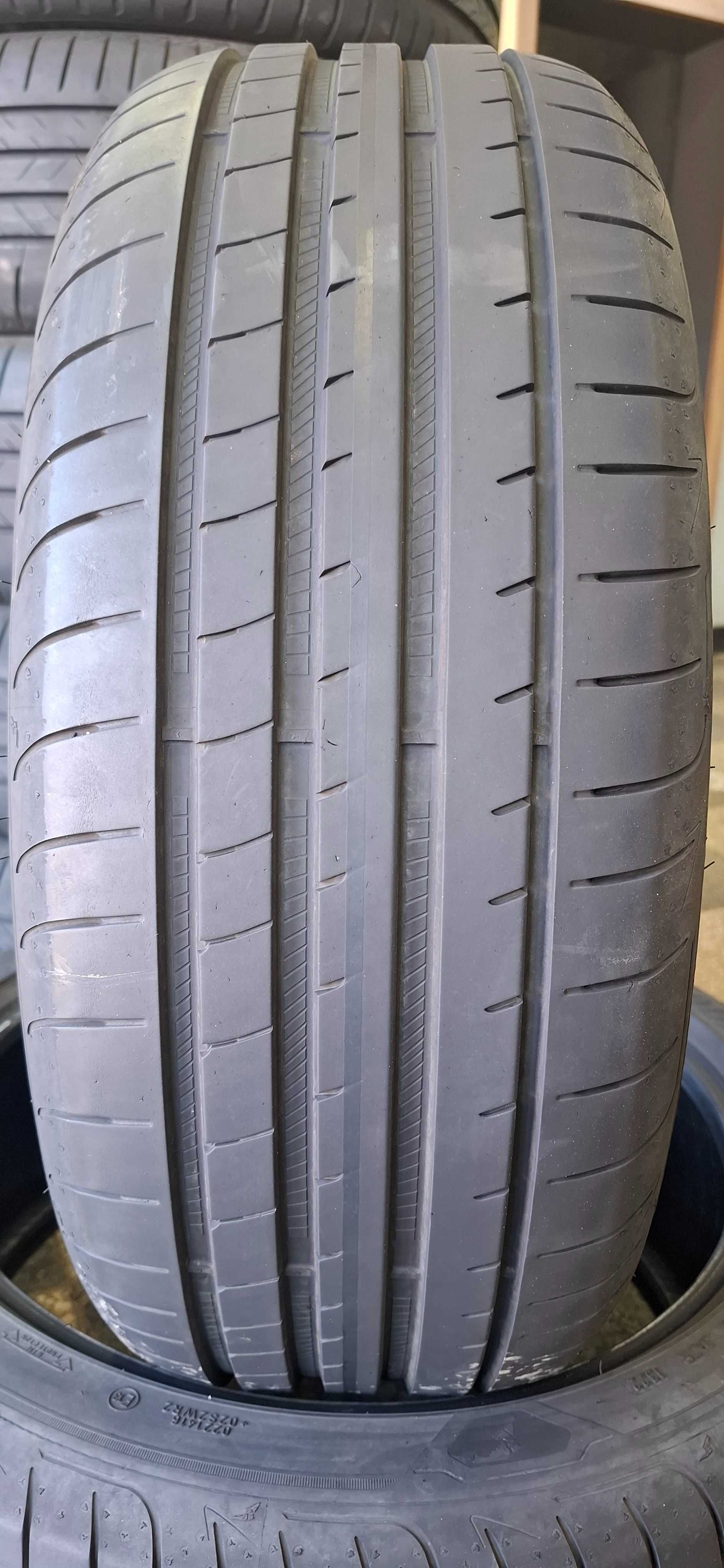 2бр. 225/45/19 Goodyear 6.5mm грайфер, дот 22г. Безплатен монтаж