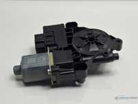 Motoras macara geam dreapta spate AUDI A3 Sportback 8VA, 8VF 2012 - > TDI CLHA 5Q0959812