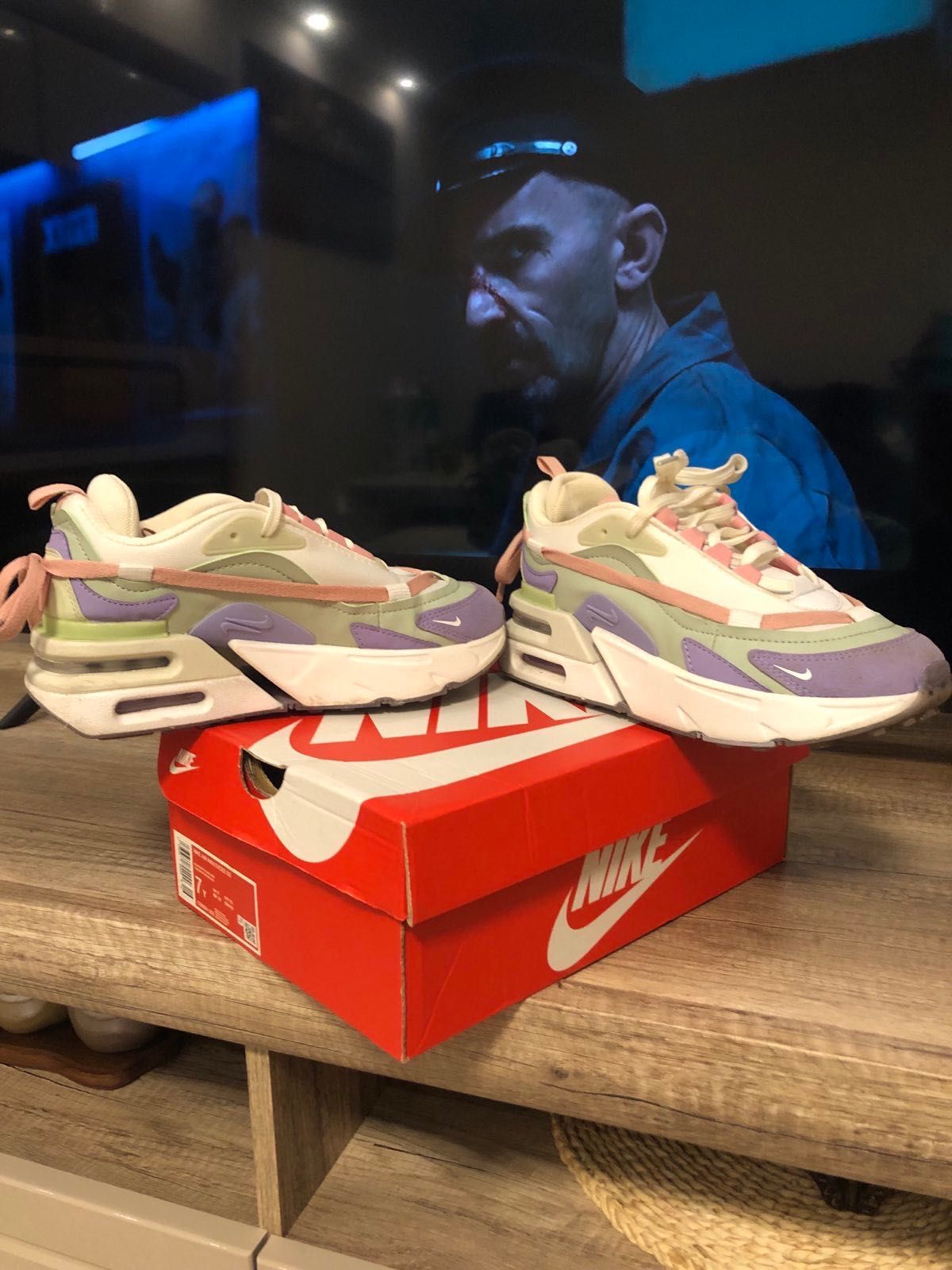 Дамски маратонки Nike Furyosa