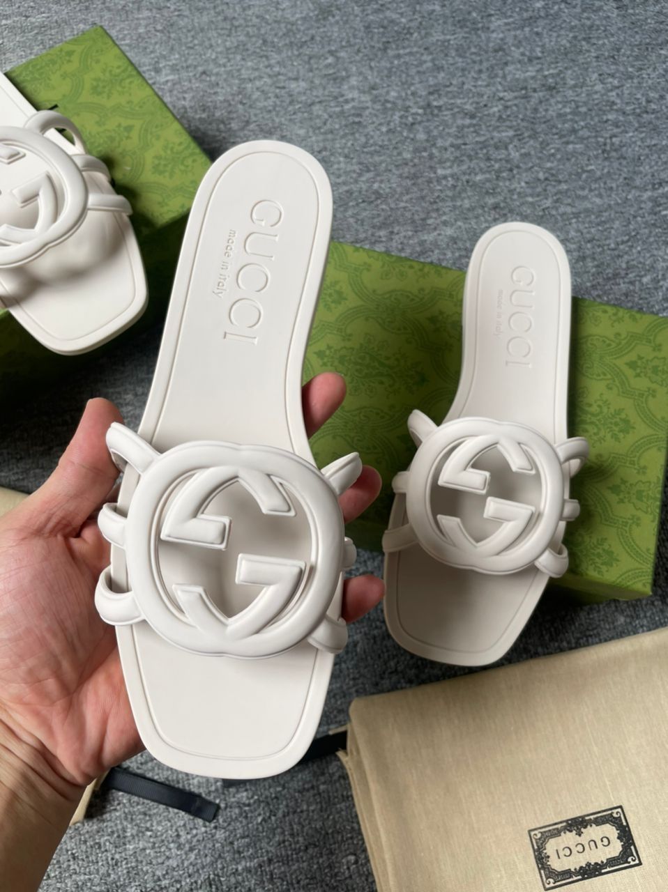 Papuci Gucci, nr.38, originali 100%  full box