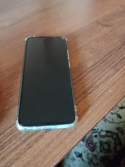 Poco c40 смартфон