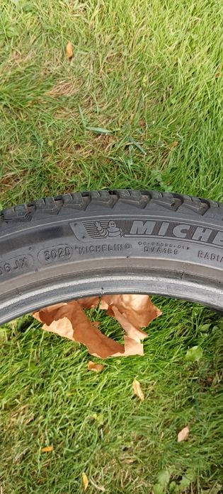 Гуми Все сезонни Mishelin Cross Klimatete 245/40/18
