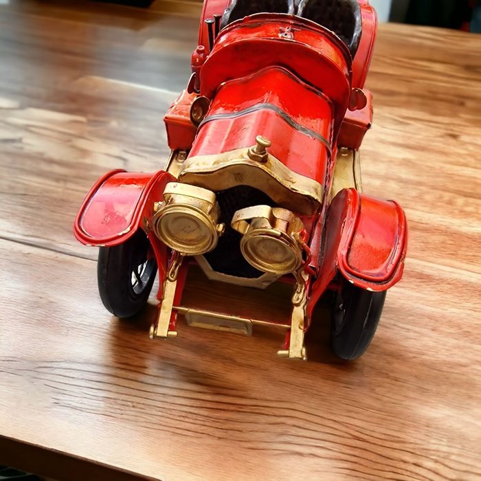 Mașinuța de decor din metal 37cm