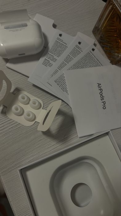 Airpods pro 2 noise cancel