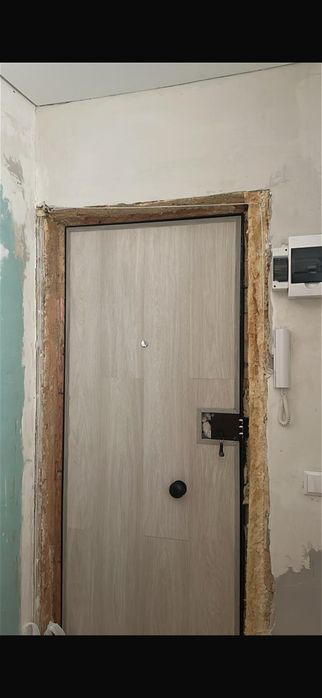 Железная дверь входная