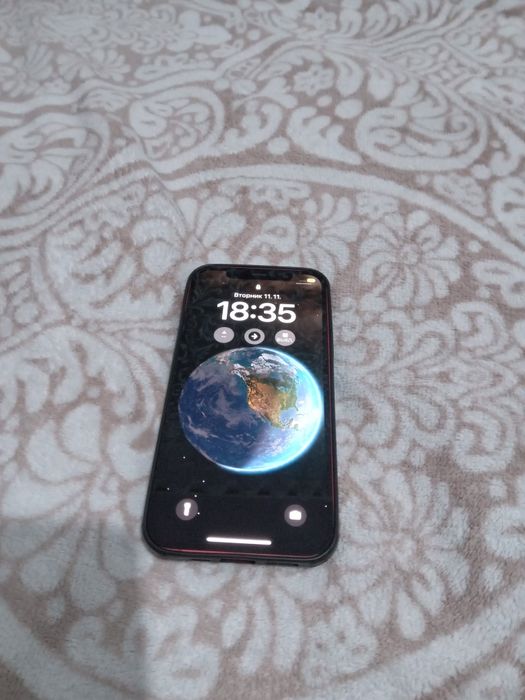 Продам Айфон 12 128гиг