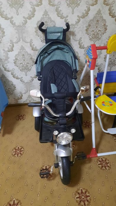 Bolalar kolyaskasi va arg'imchoq sotiladi!