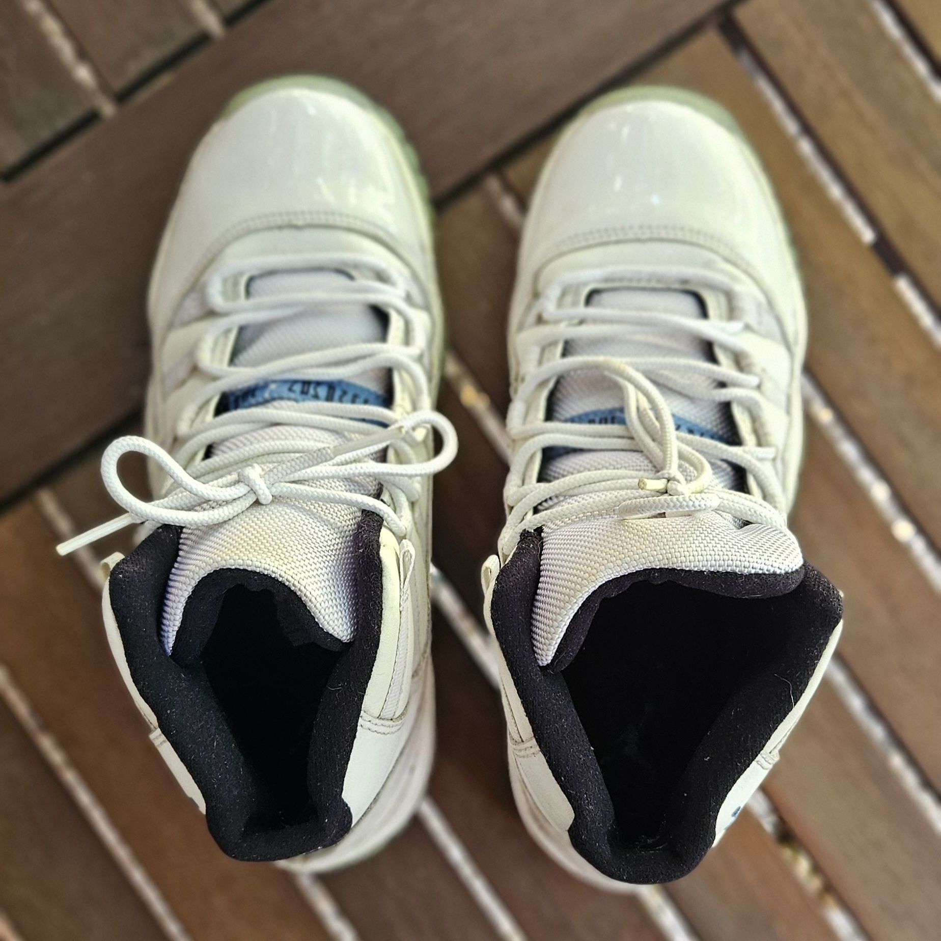 Nike Air Jordan 11 Retro Legend blue - 5Y - 37. 5