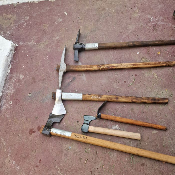 Scule de tâmplărie constructii