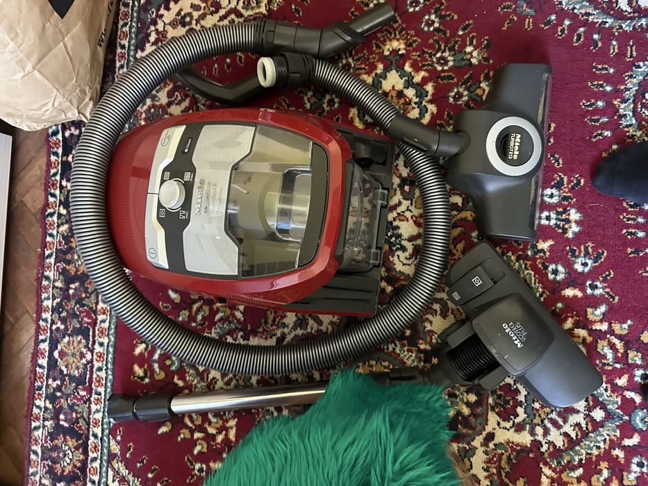 Miele blizzard cx1 прахосмукачка