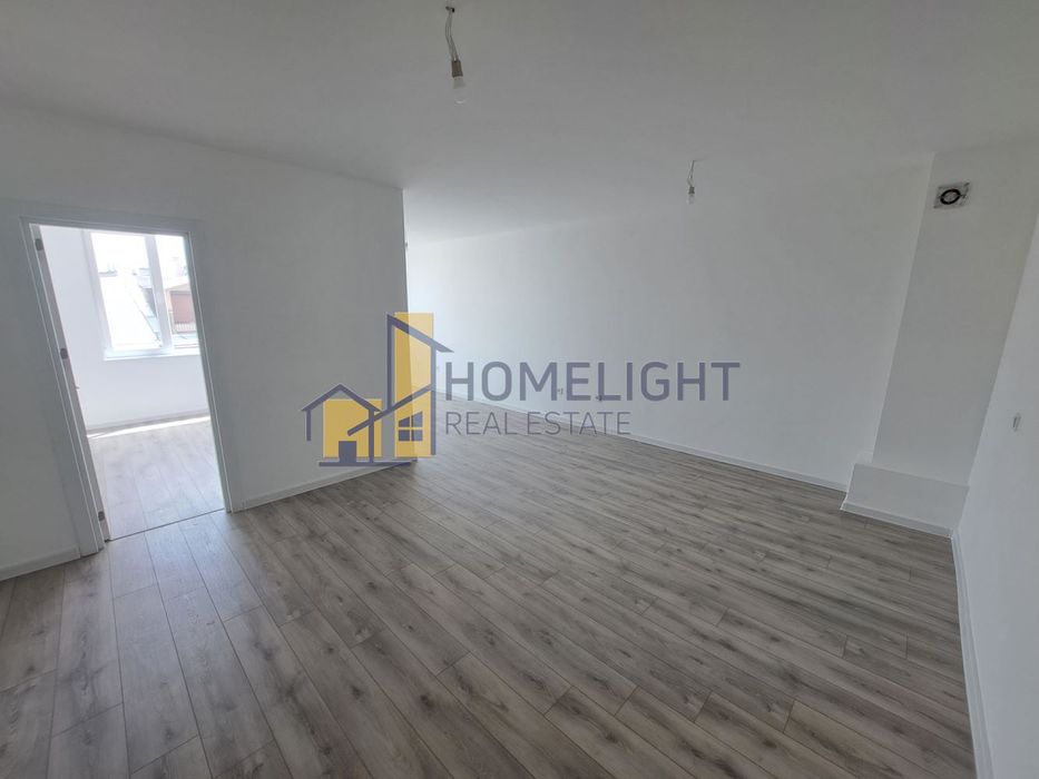 Продава се Тристаен апартамент в София, Център - 88 кв.м за 2527 €/кв.м - Снимка #1