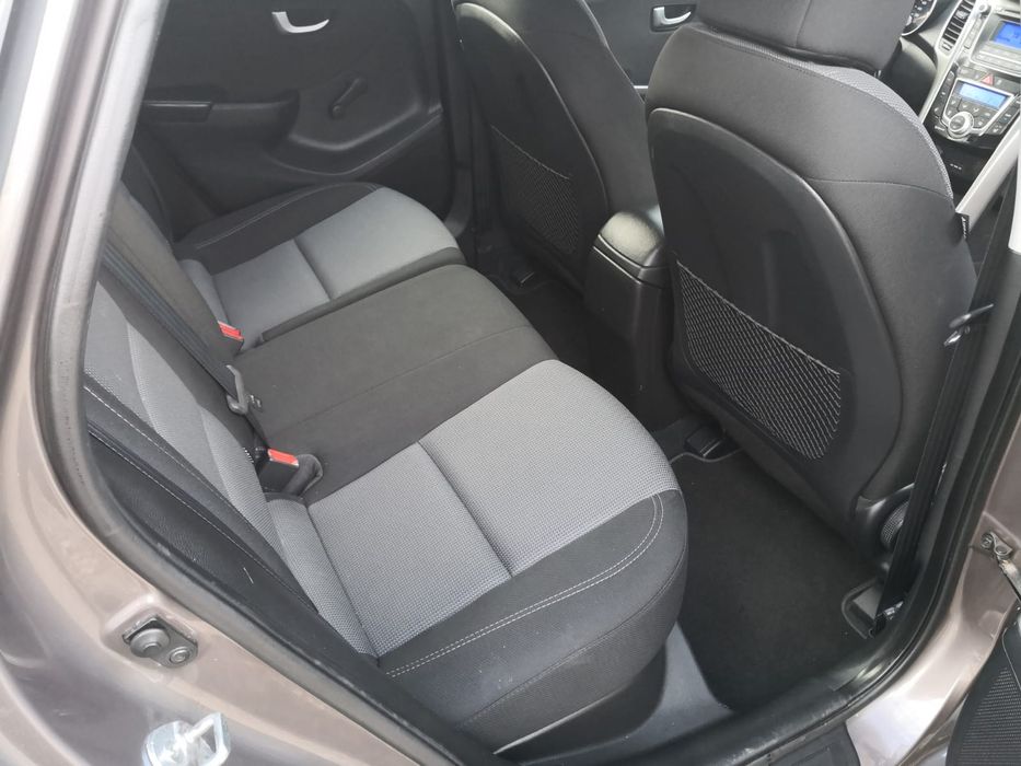 Hyundai i30 1.6 benzina Automata 09/2012 136CP Euro5