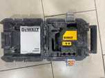 Лазерен нивел Dewalt DW088CG
