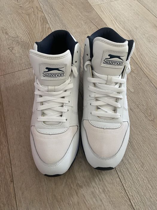 Продавам маратонки Slazenger