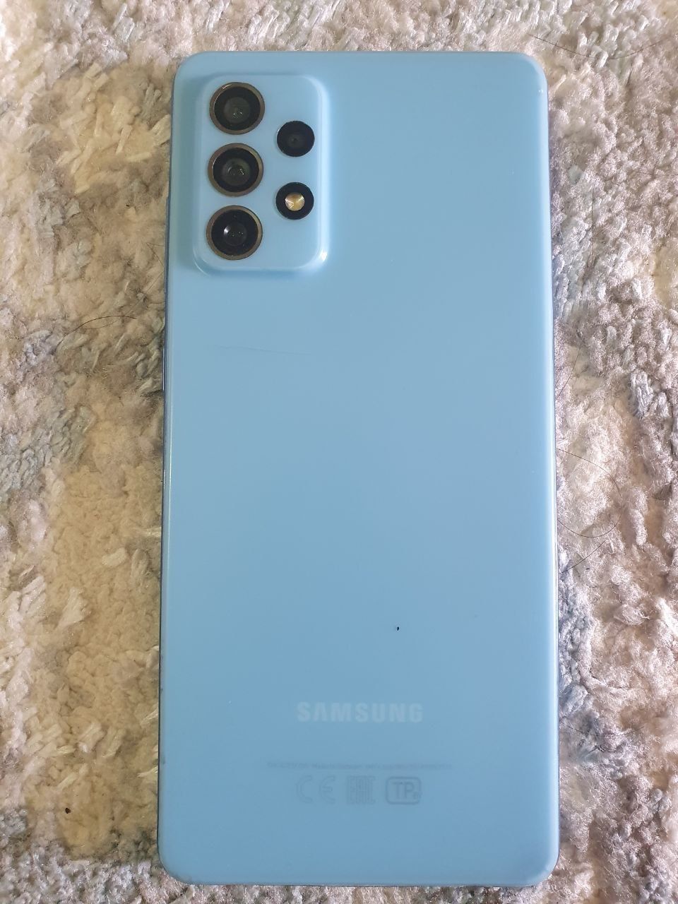 Samsung A72 ideal
