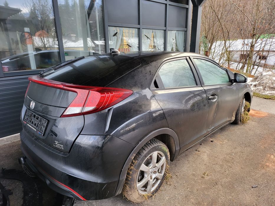 Honda Civik 2014 дизел на части