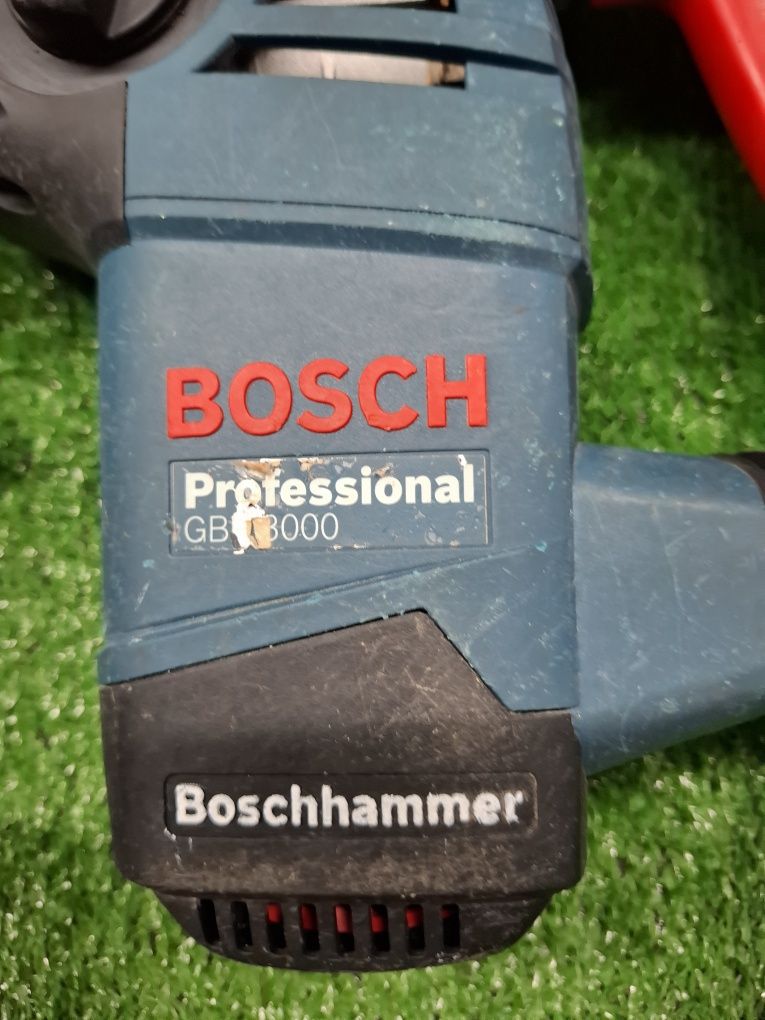 Перфоратор Bosch GBH3000, 2021 година с допълнителен дрелков патронник