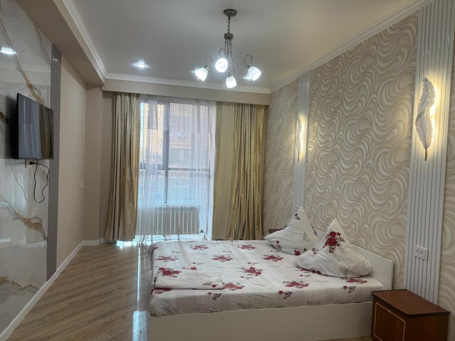 Сдается посуточно 1 комнатная квартира в новом центре города