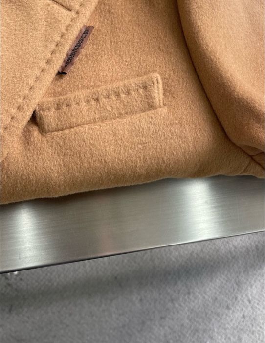 Palton Burberry , calitate premium , pe comanda , nou , XL