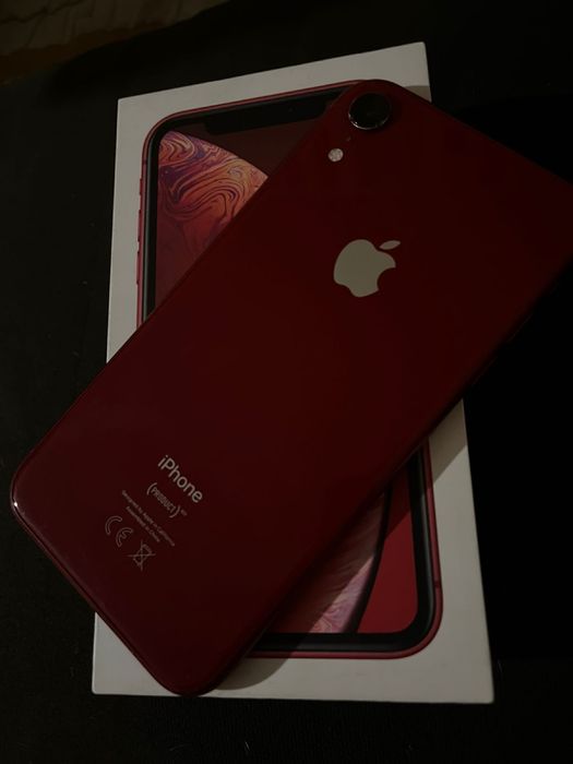 Продам айфон xr RED PRODUCT