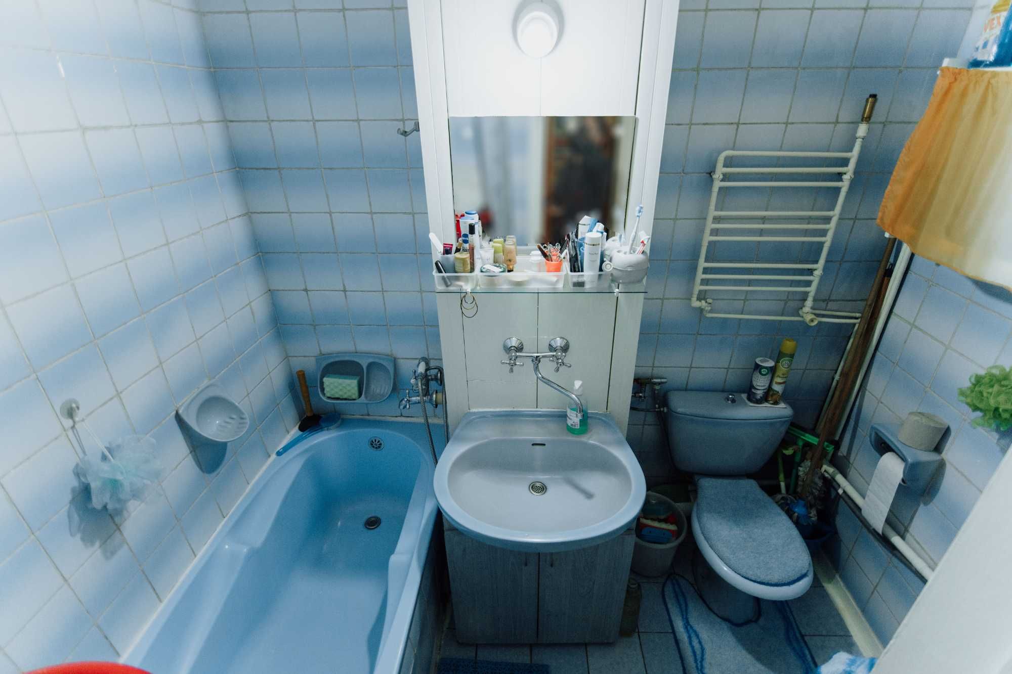 Apartament luminos cu 3 camere, 2 băi de vânzare - Reghin, str. Rodnei