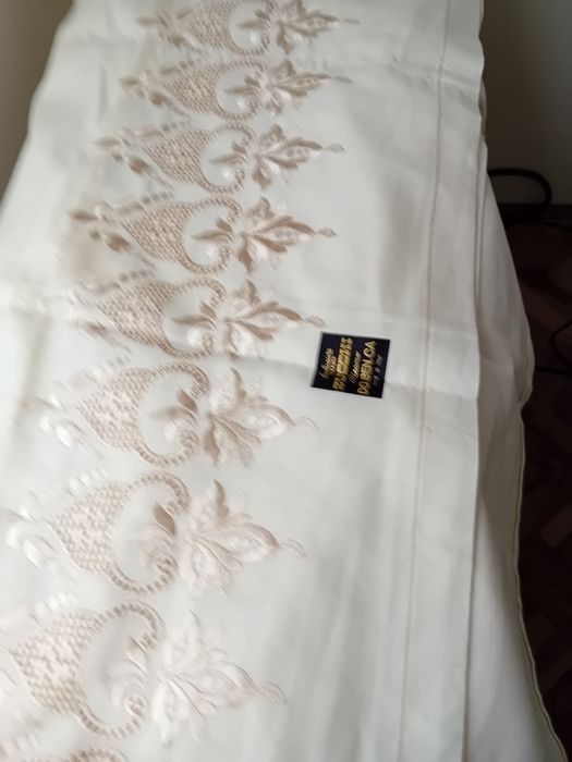 Чаршав горен за двойно двойно легло