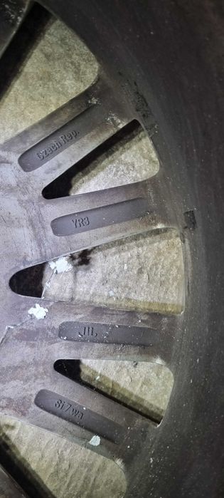 Vând jante Audi A6, A4